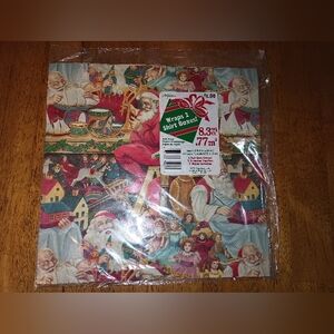 Vintage NOS Artfaire Christmas Gift Wrap. 8.3 Sq. Ft.
